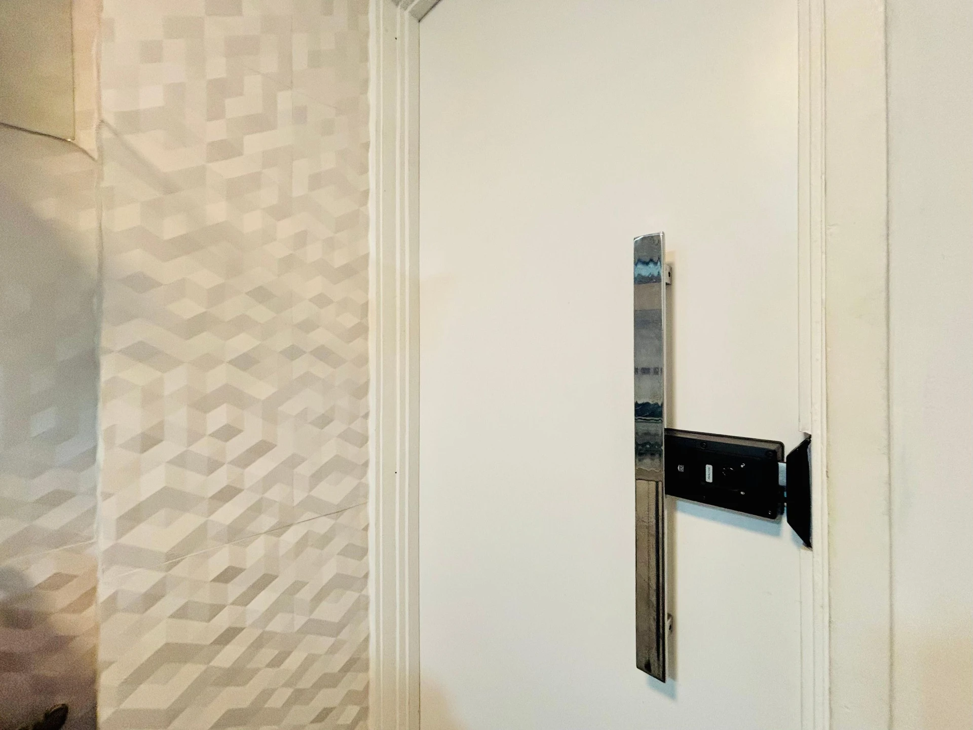 Mountain view in a 4-bedroom apartment, 220 m² — photo 2