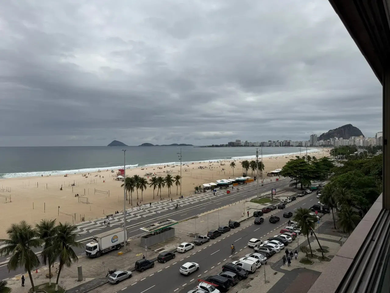 Apartamento de 465 m² com vista para a água e banheira — photo 32