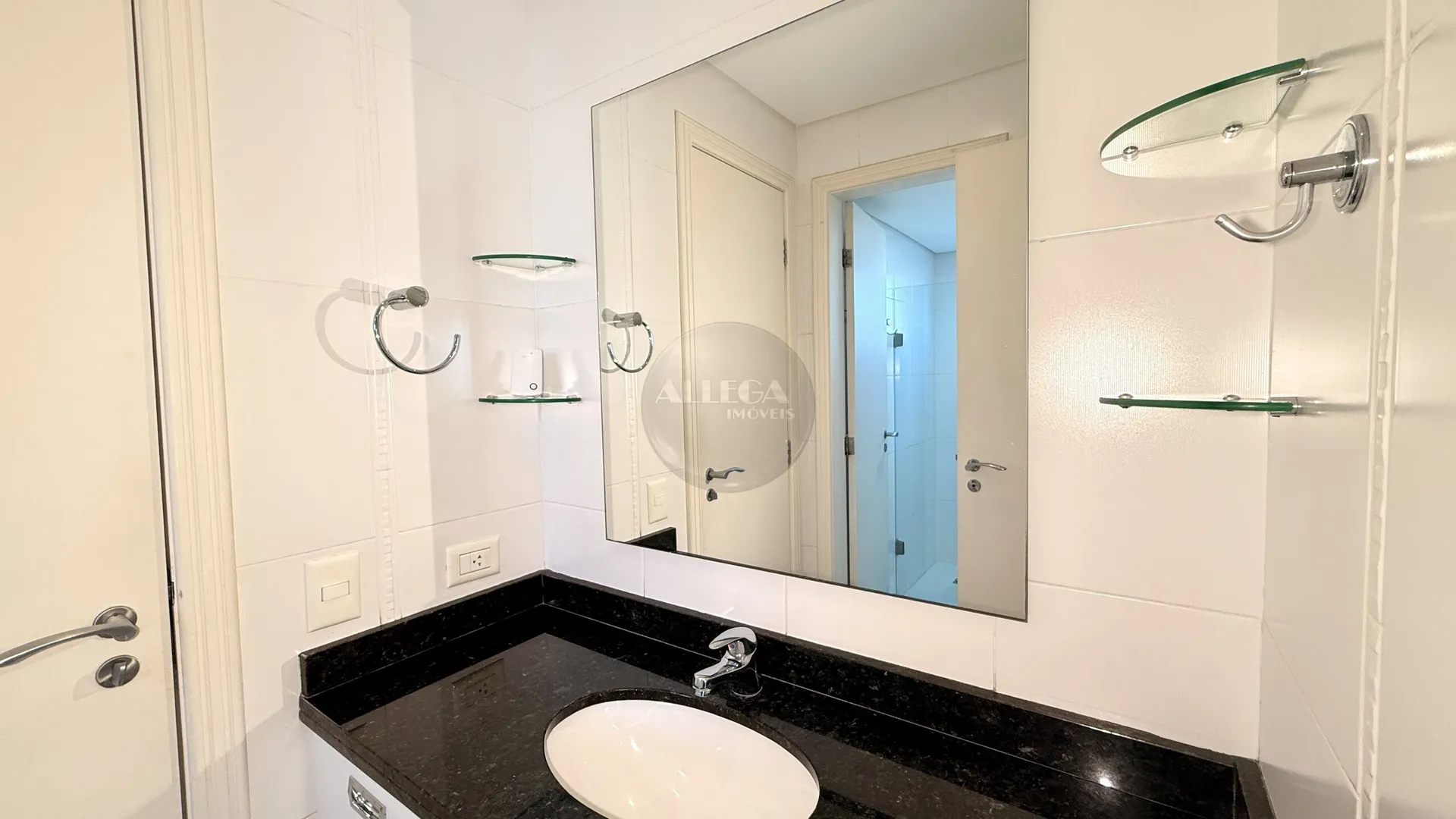Apartamento semi mobiliado com varanda e churrasqueira — photo 40