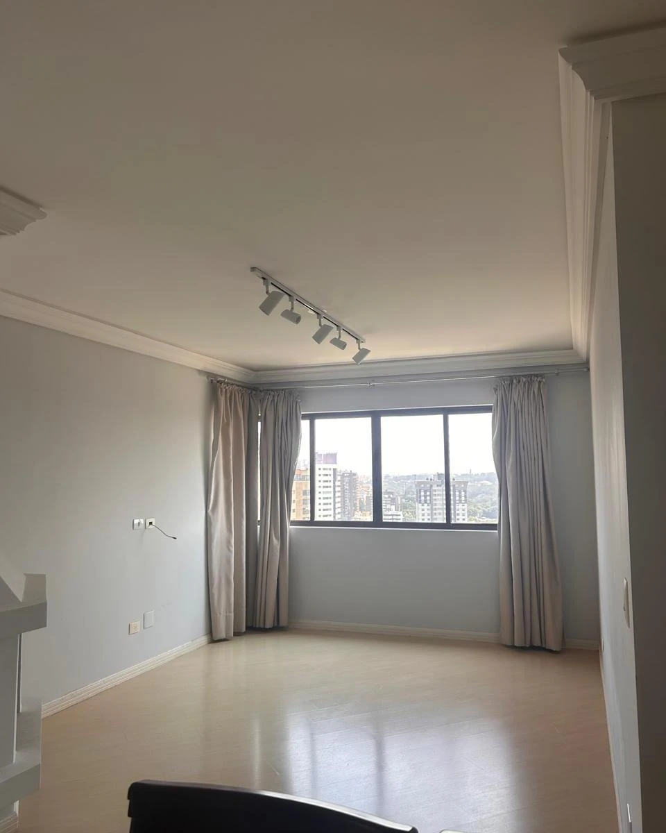 3-bedroom apartment with a home office in Curitiba — photo 17