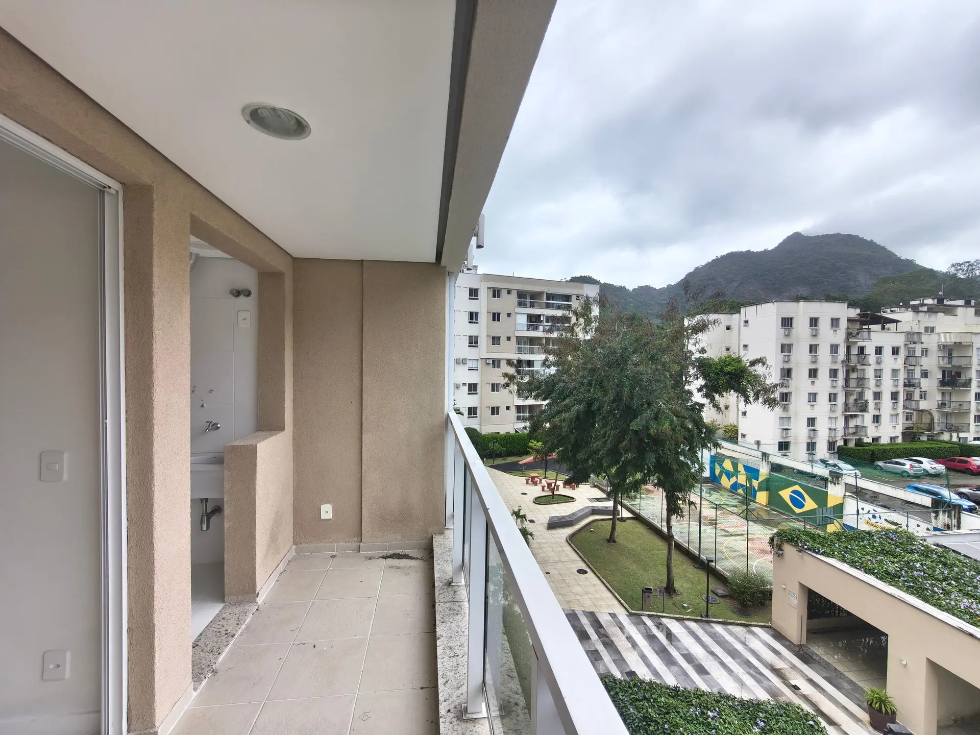 Apartment with 3 bedrooms, 2 bathrooms and parking — photo 17