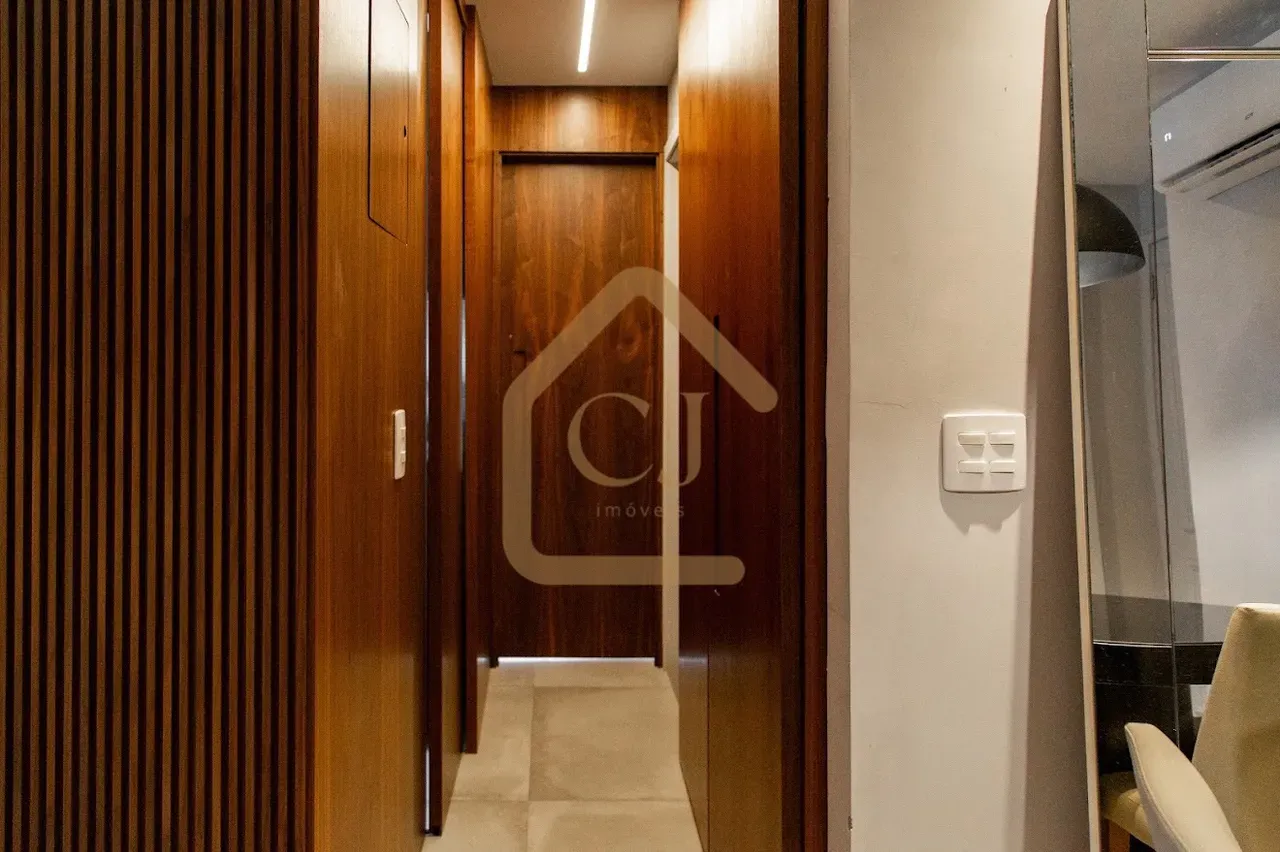 1-bedroom, 1-bath apartment with a balcony — photo 22