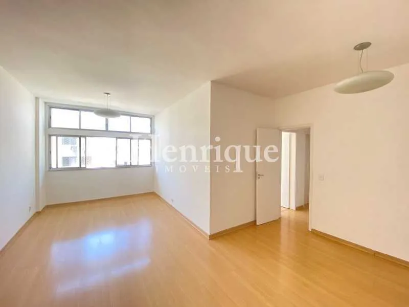 Washing machine in a 3-bedroom apartment, 110 m² — photo 8