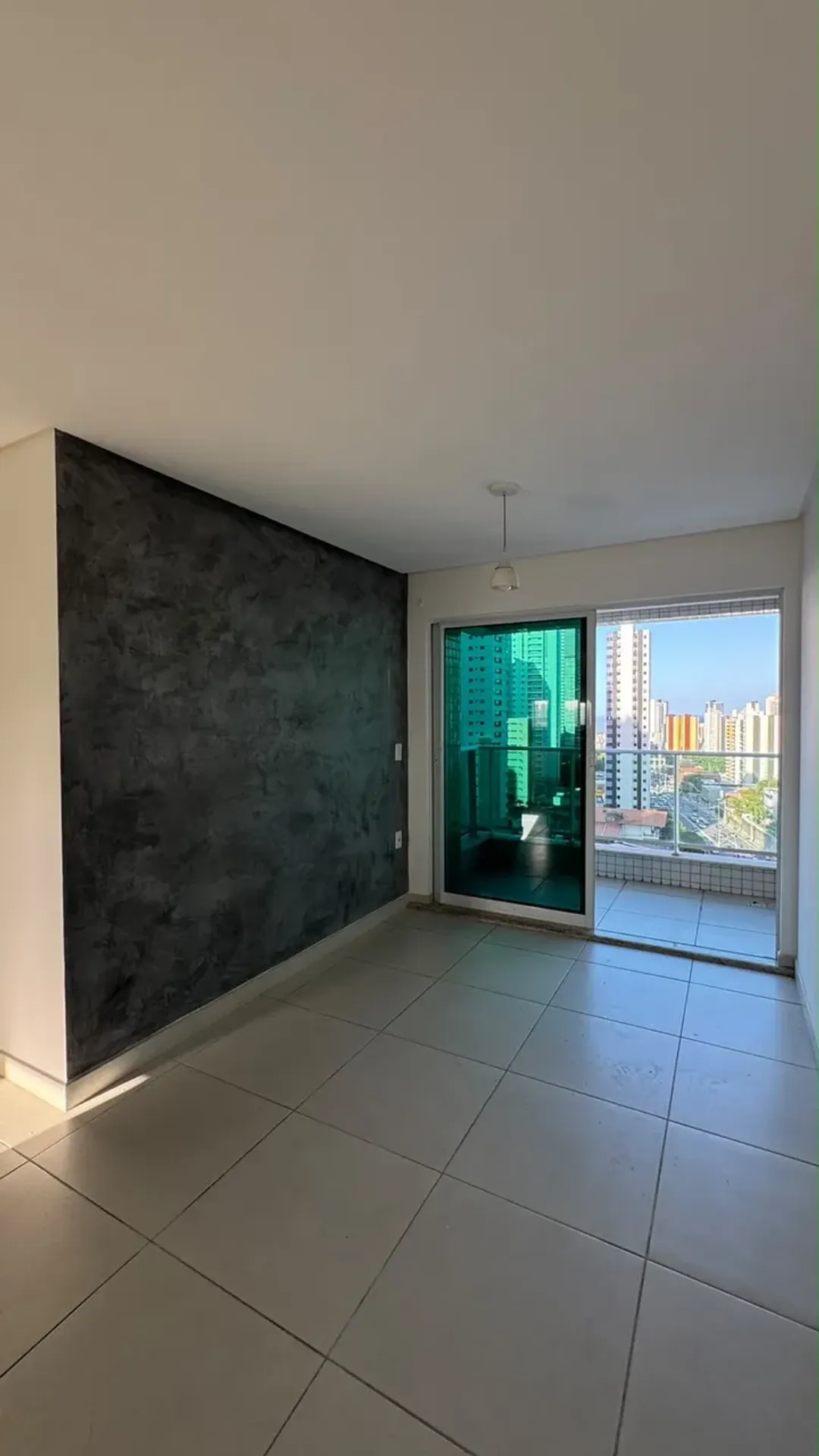 Bathtub in a 3-bedroom apartment, 87 m² — photo 26