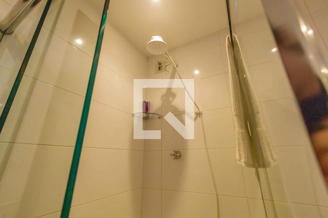 4-bedroom house with a walk-in closet in Rio de Janeiro — photo 22