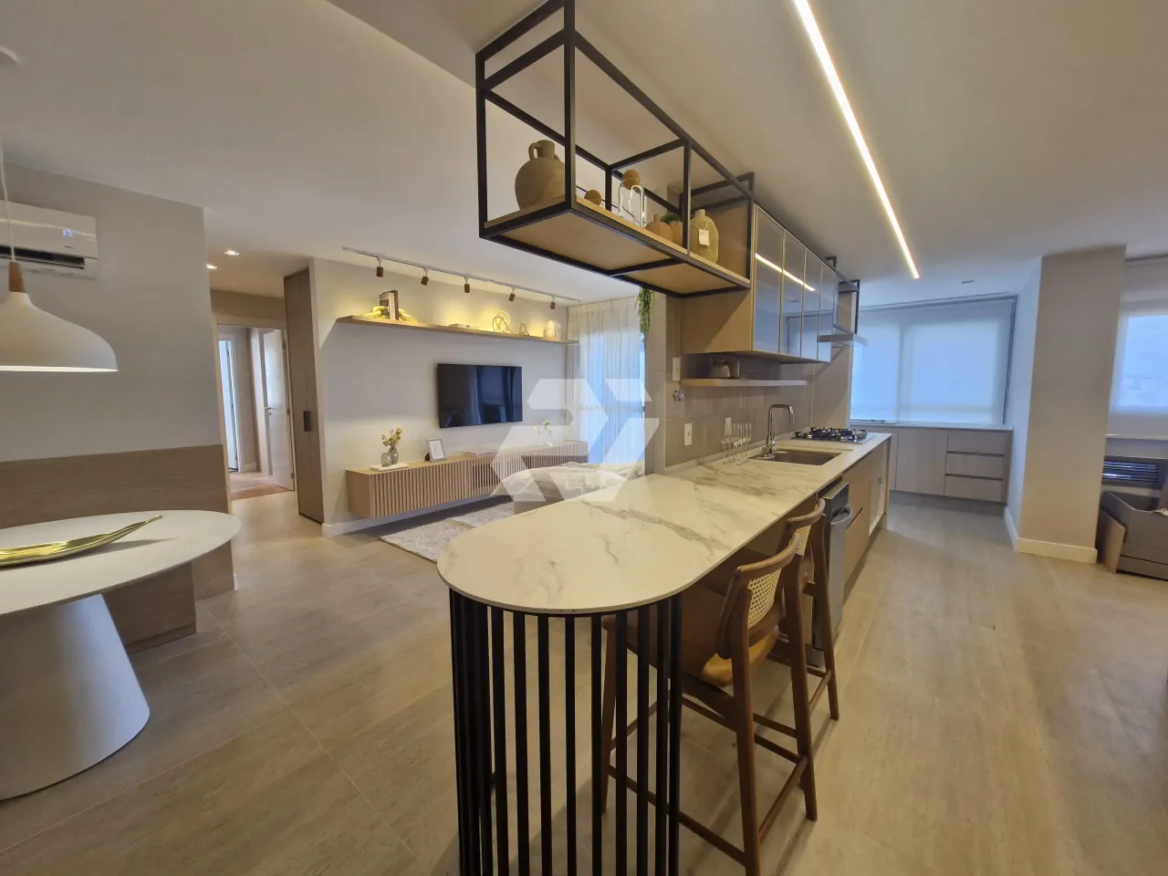 Apartamento mobiliado com 3 quartos, 2 banheiros e 121 m² — photo 8