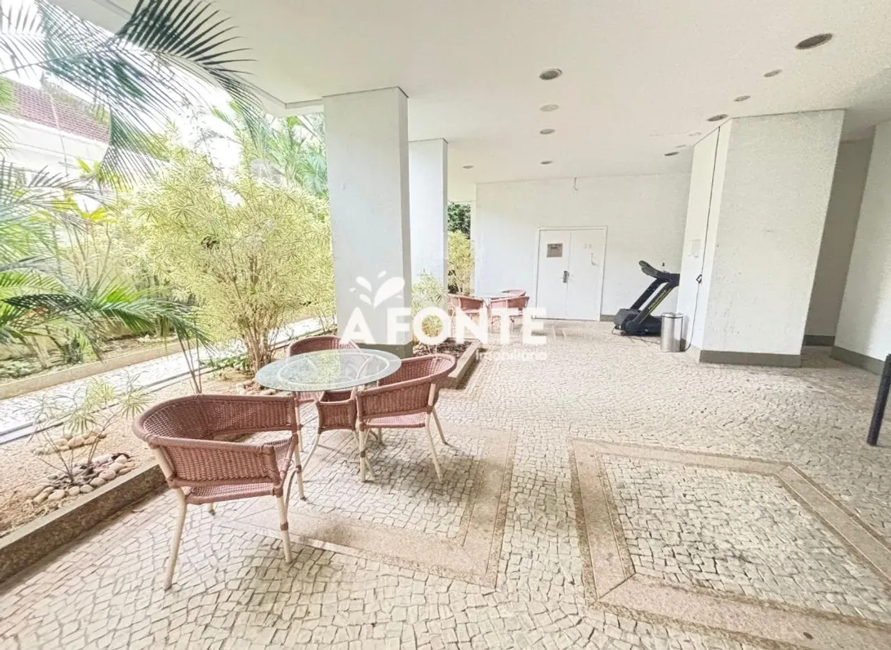 2-bedroom apartment with a grill on the balcony — photo 22