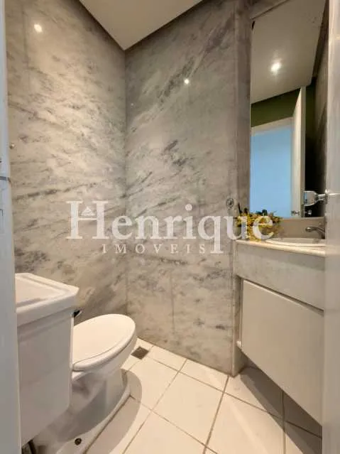 Дерев'яна підлога або ламінат та 3 спальні: квартира 150 м² — photo 2