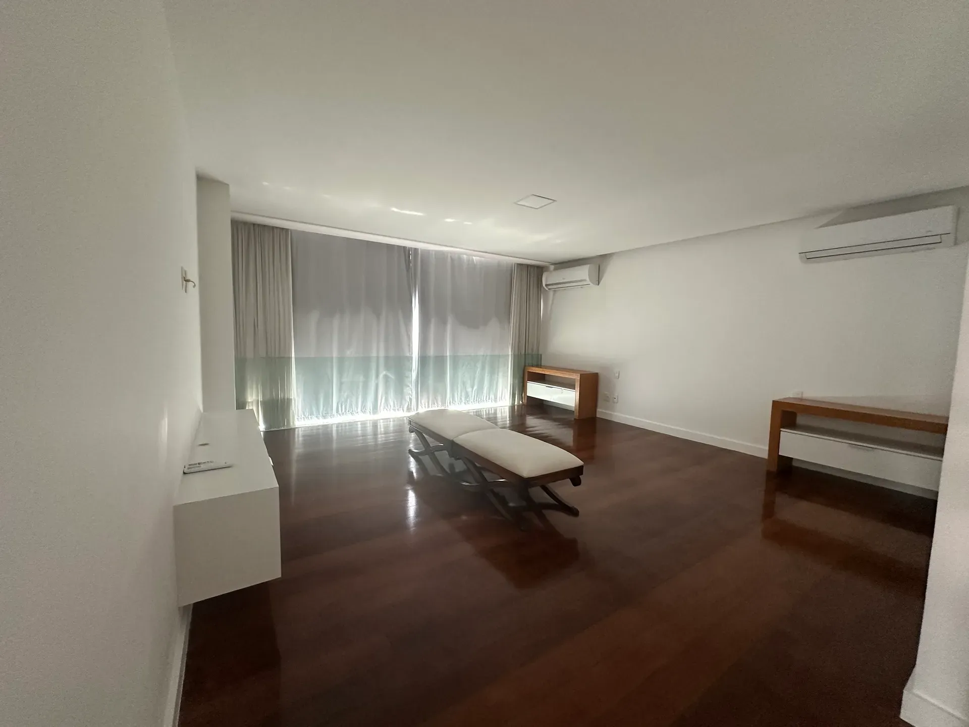 Casa sem mobília com 5 quartos e fogão a gás — photo 23