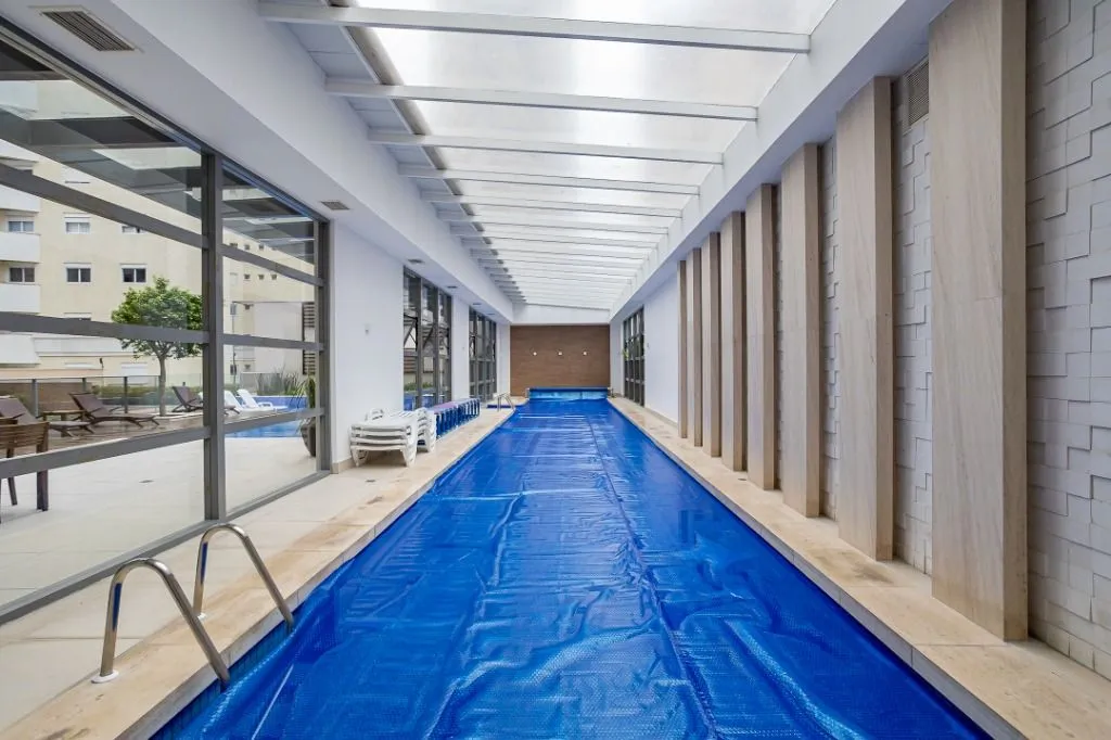 Apartamento com 3 quartos e 160 m², cozinha com fogão a gás — photo 44