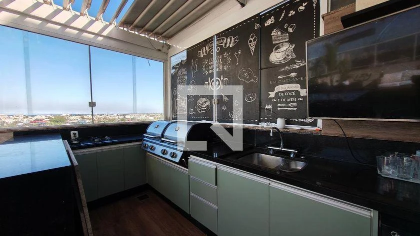 Панорамные окна и 4 спальни: квартира 200 м² — photo 8