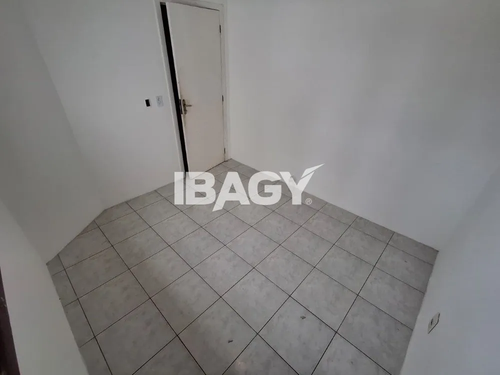 Casa de 4 dormitórios (1 suíte) com 182 m² e 2 vagas — photo 19