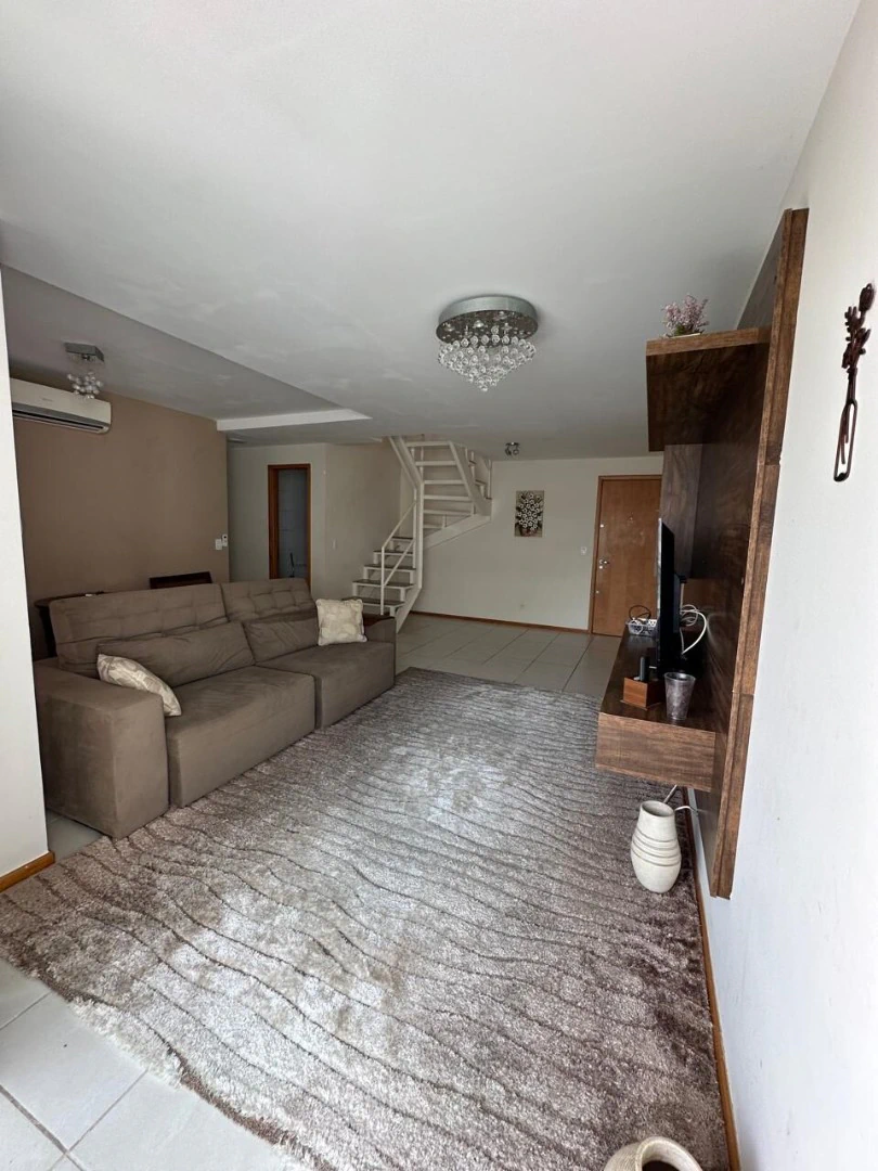 Cobertura duplex mobiliada com 5 quartos e 4 banheiros — photo 2
