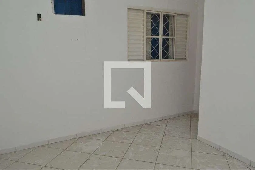 28 m² studio with washing machine and balcony — photo 17