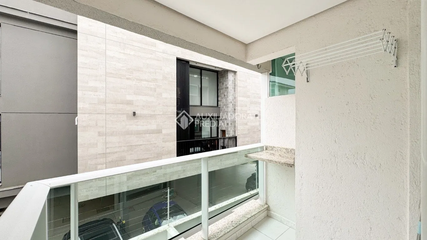 Washing machine in a 2-bedroom apartment, 59 m² — photo 23