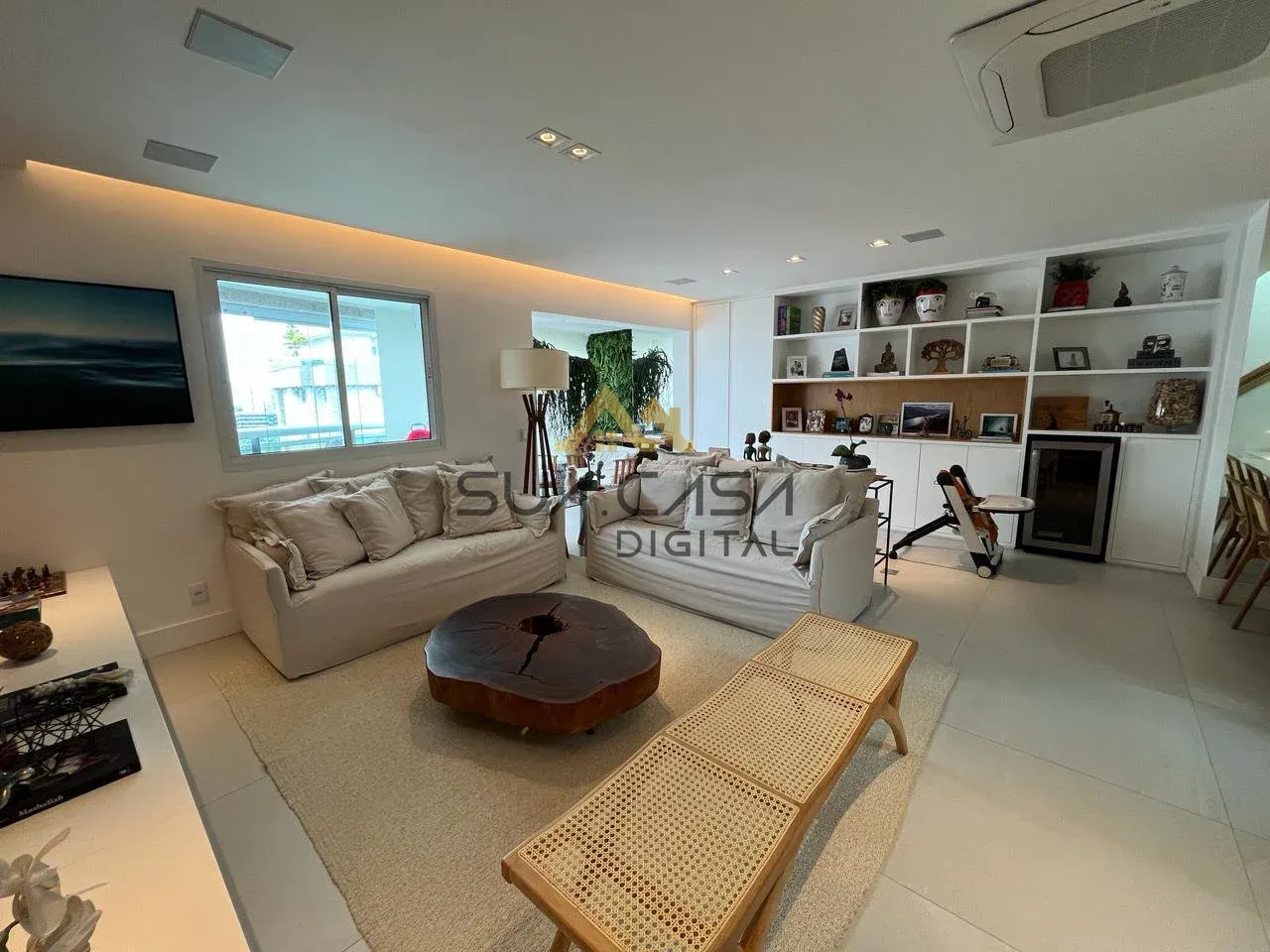 Furnished 3-bedroom apartment with 4 bathrooms and terrace — photo 11