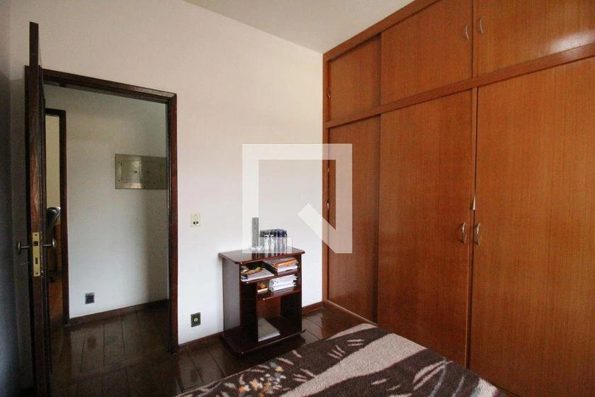Rental house with 6 bedrooms and 3 en-suite, 599 m² — photo 24