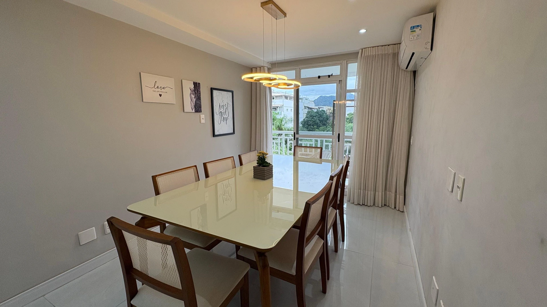 Furnished apartment, 114 m², with a jacuzzi — photo 17