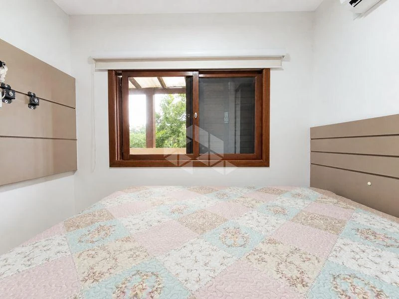 Casa de 3 dormitorios con balcón gourmet en Florianópolis — photo 35