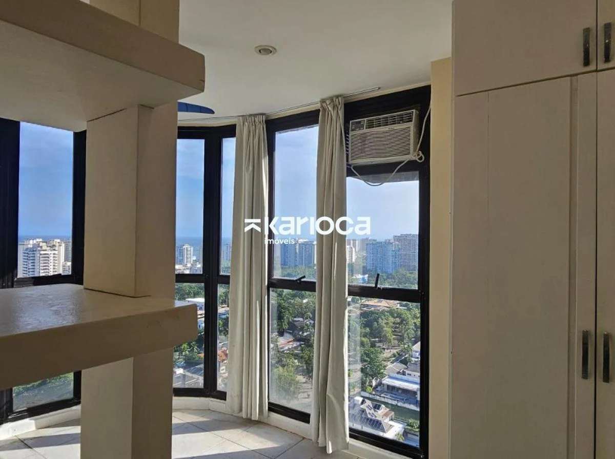Duplex penthouse with 3 en-suite bedrooms and 5 baths — photo 57