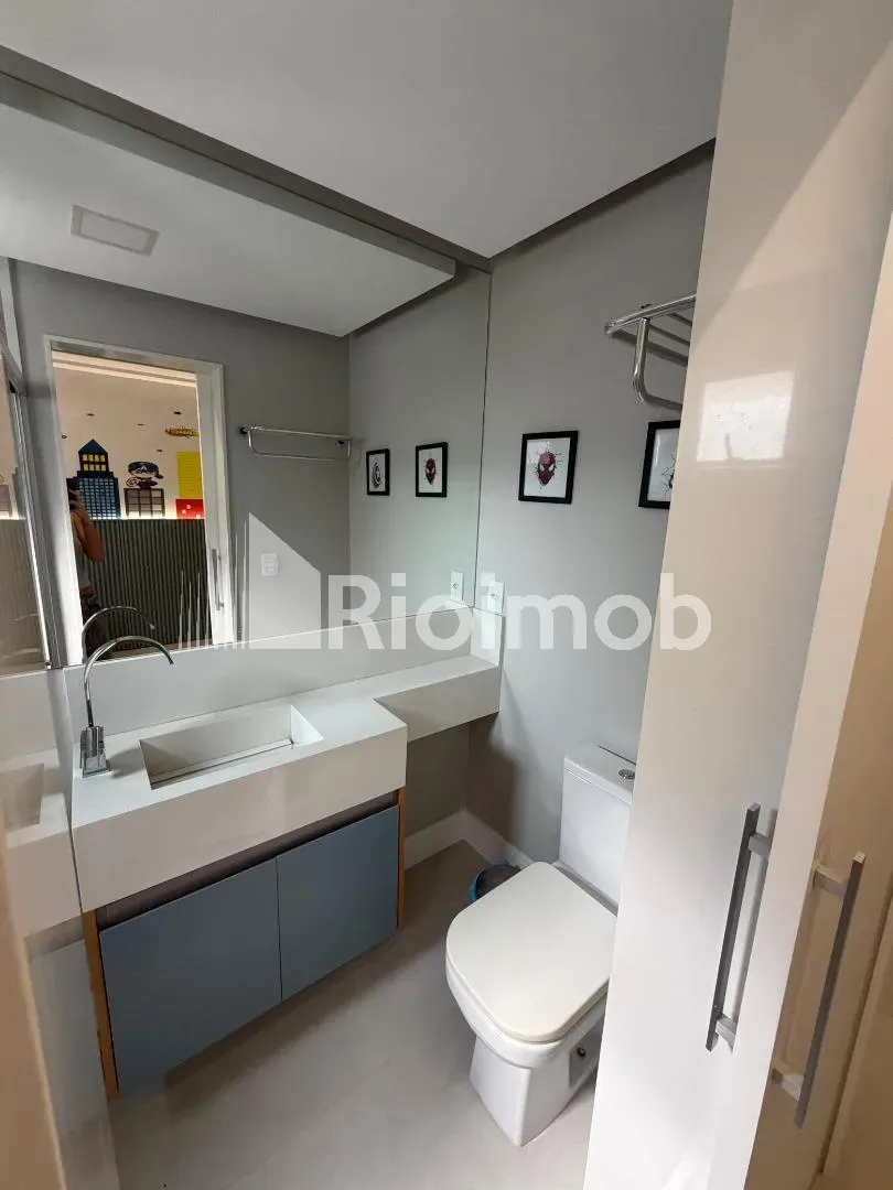 5-bedroom house with a bathtub in Rio de Janeiro — photo 33