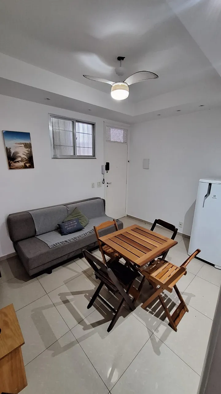 Furnished 1-bedroom apartment with open-plan kitchen — photo 5