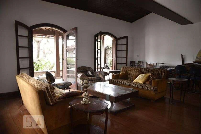 Casa de 4 dormitorios con jardín privado — photo 9