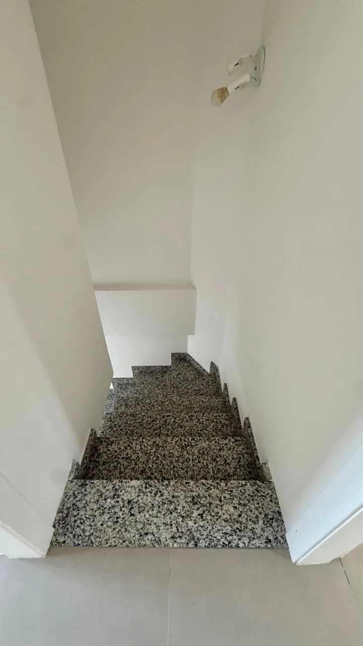 Condominium house with 2 bedrooms and 2 bathrooms — photo 8
