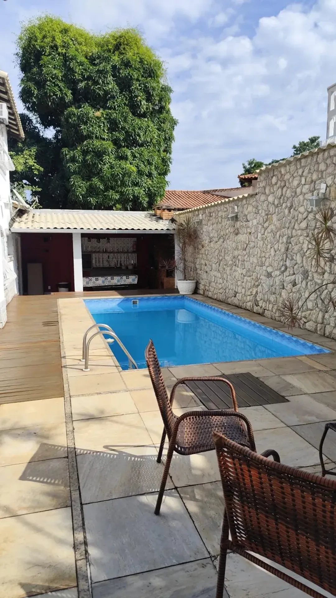 Furnished house, 360 m², with a walk-in closet — photo 20