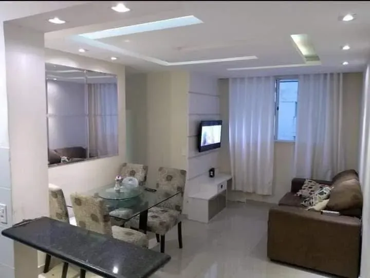 3-bedroom apartment in a building with a pool — photo 4
