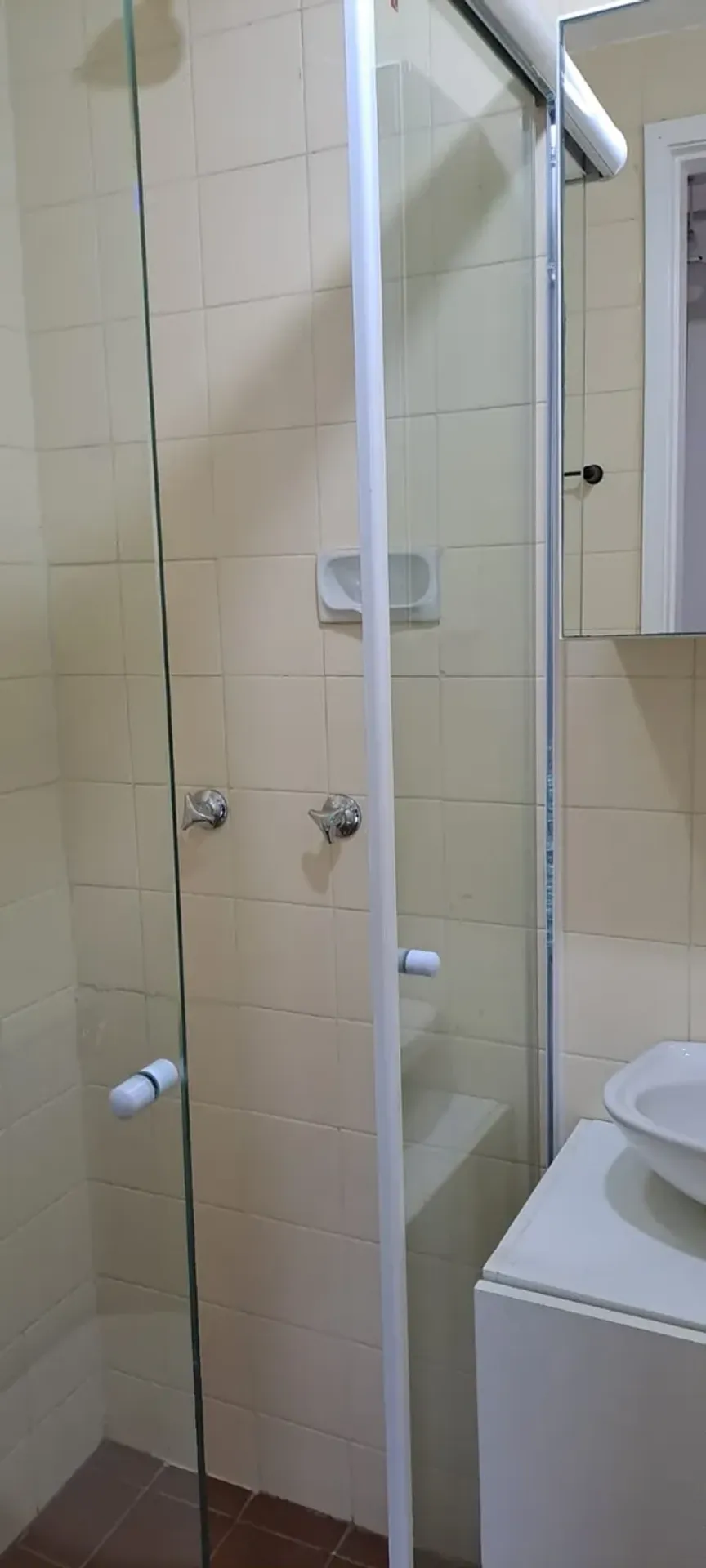 2-bedroom apartment in a building with a sauna — photo 20