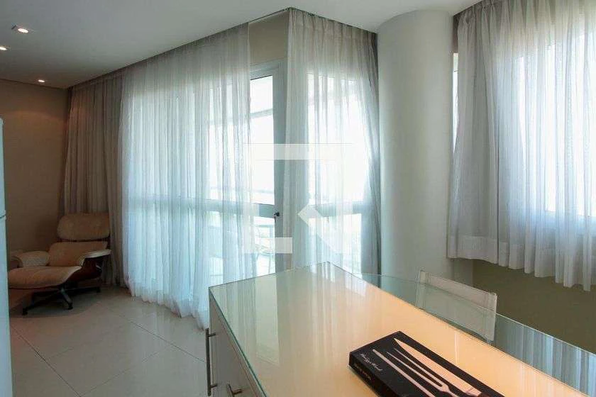 Furnished 120 m² apartment with 2 en-suite bedrooms — photo 18