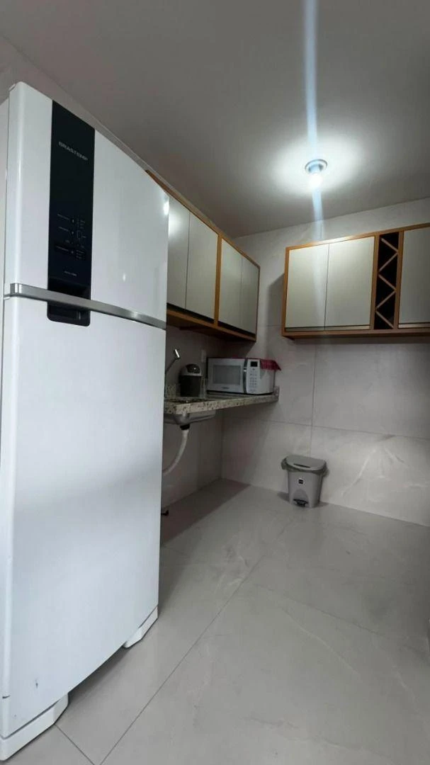 Furnished 3-bedroom apartment with open-plan kitchen — photo 12