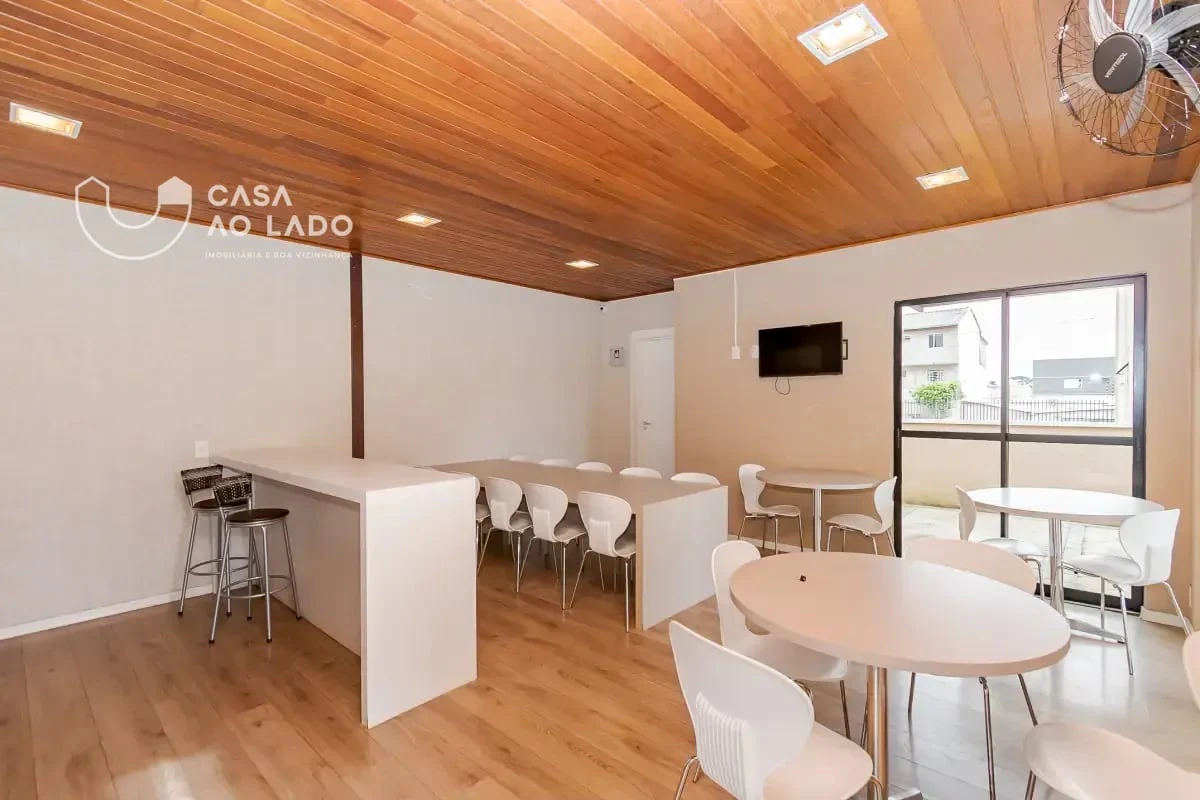 3-bedroom apartment with a washing machine in Curitiba — photo 20