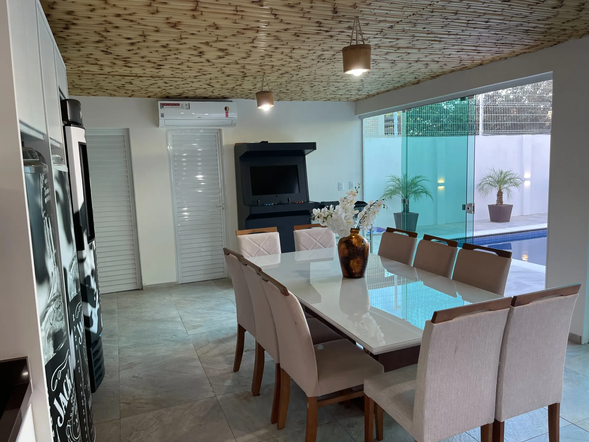 Casa mobiliada com 6 suítes e 8 banheiros, 3 vagas — photo 3