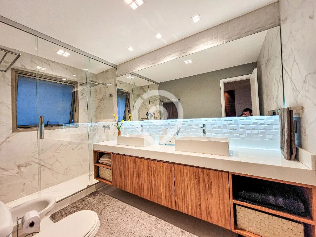 Apartamento sem mobília com 3 vagas e 260 m² — photo 23
