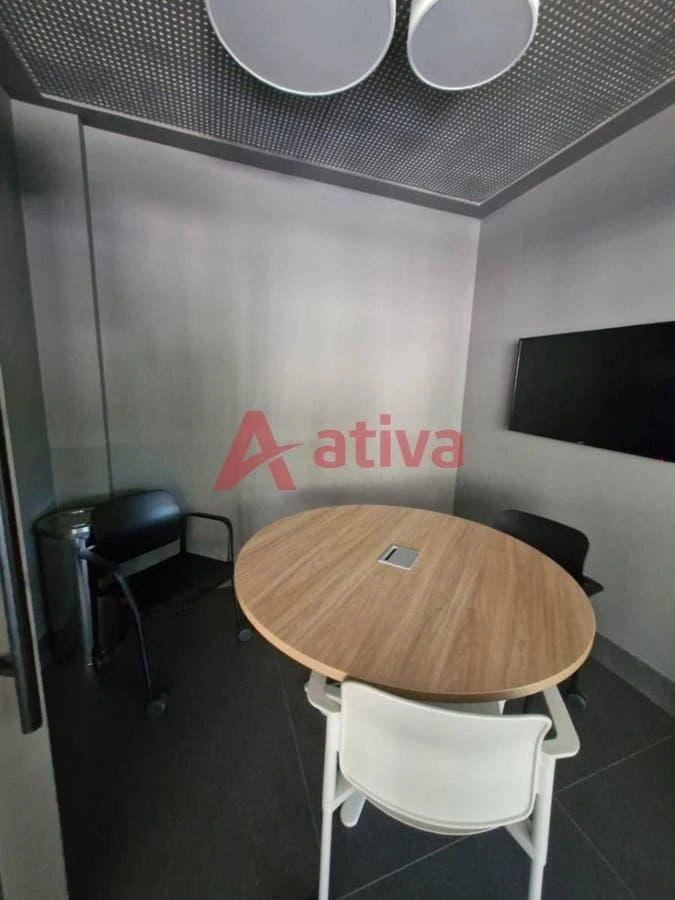 Furnished apartment, 150 m², with a grill on the balcony — photo 34