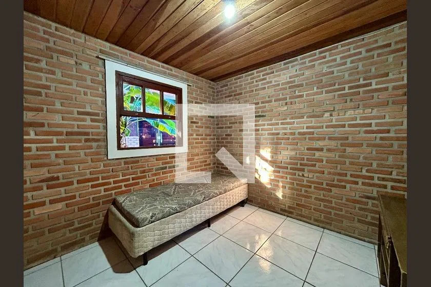 Apartamento de 36 m² con 2 dormitorios, cocina a gas y 1 plaza — photo 3