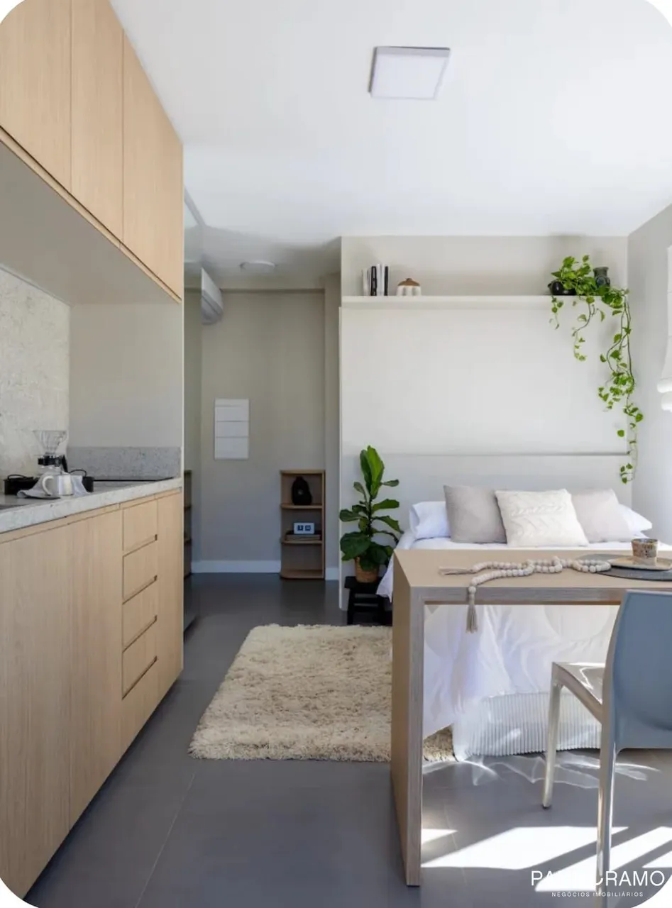 Furnished apartment with balcony and modern look — photo 7