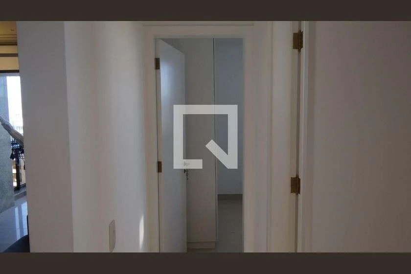 Apartamento mobiliado com 1 quarto e 58 m² — photo 20