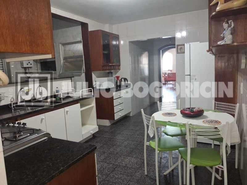 4-bedroom apartment with gas kitchen and 224 m² — photo 29