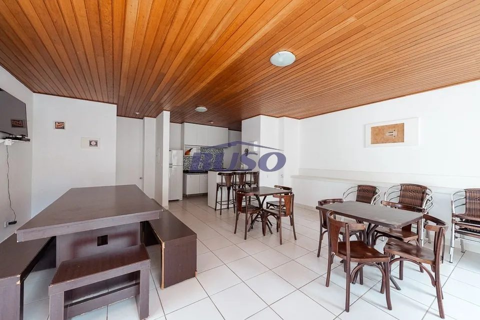 3-bedroom apartment with an open-plan kitchen — photo 66