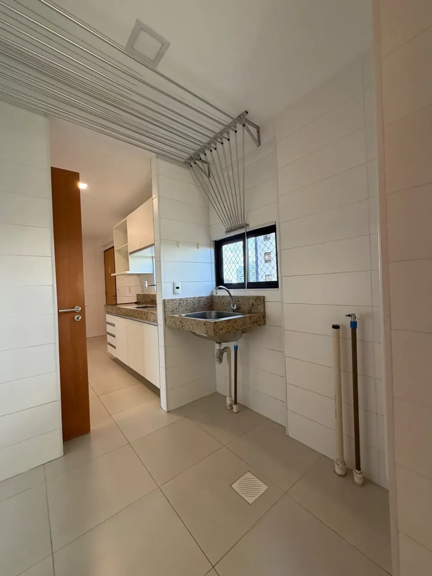 Квартира: 3 спальни, 1 со своей ванной, 93 м², Жуан-Песоа — photo 17