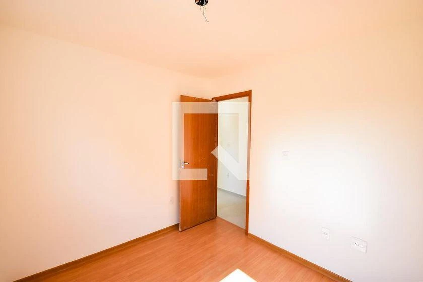 2-bedroom apartment in a building with a pool — photo 39