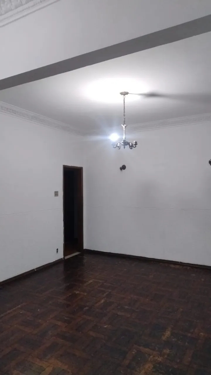 Casa com 2 quartos e 1 banheiro, sem vaga