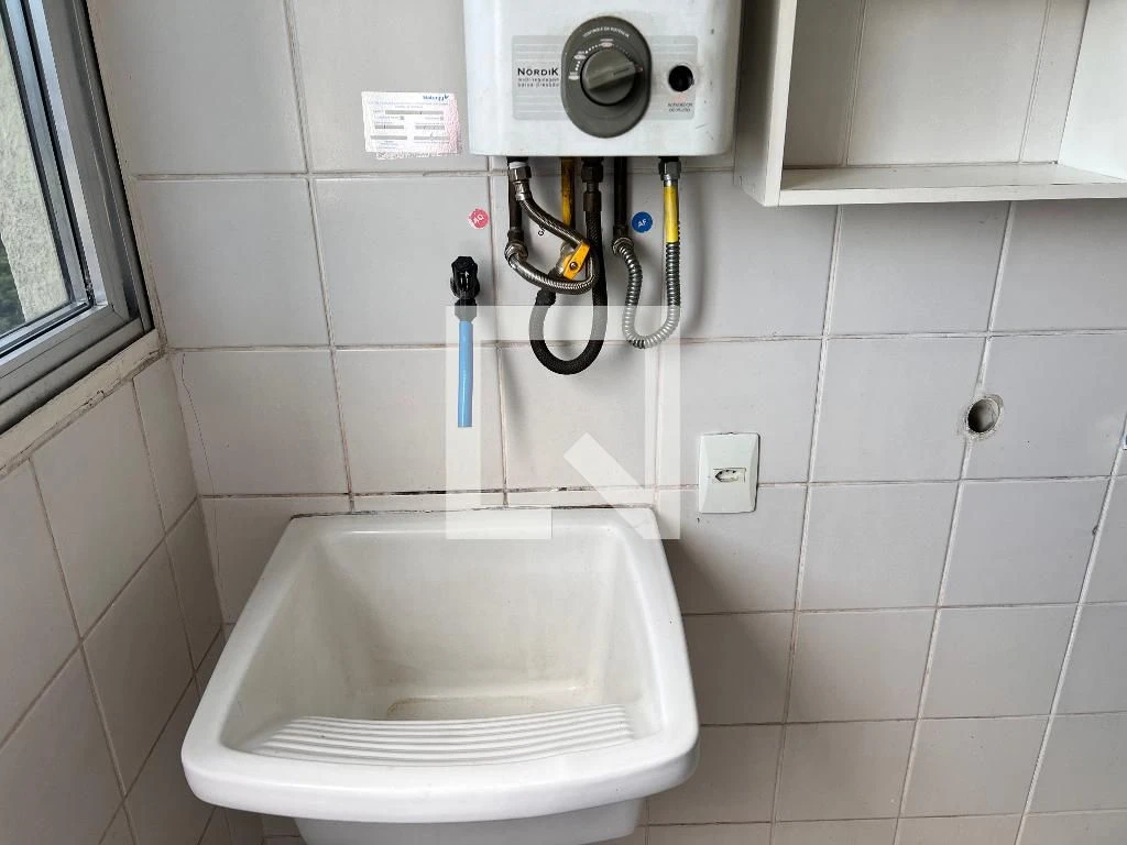 Apartamento de 2 quartos com área de lavanderia — photo 27