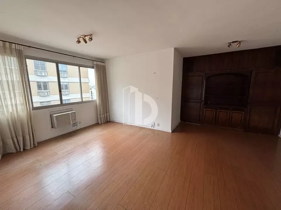 Вид на воду и 4 спальни: квартира 124 м² — photo 15