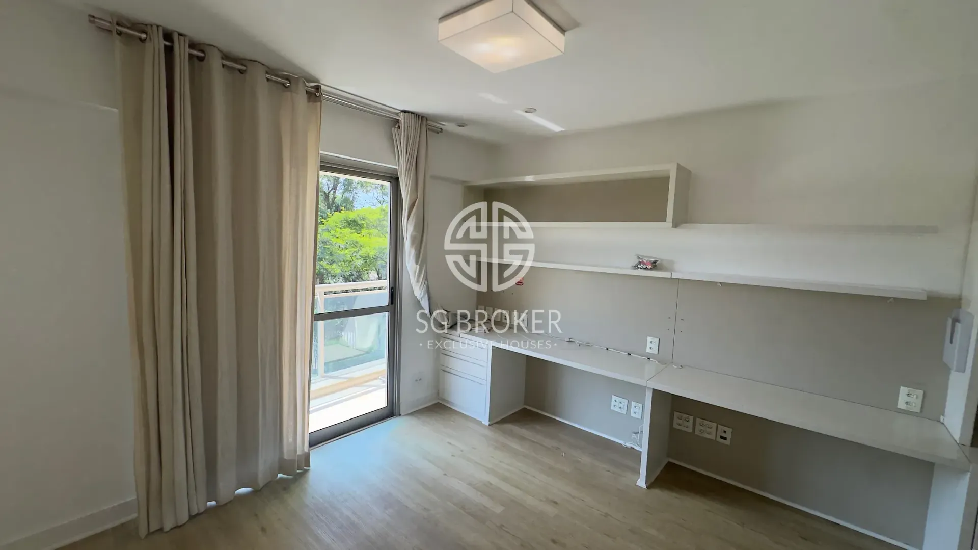Apartamento com cozinha integrada e 4 dormitórios — photo 30