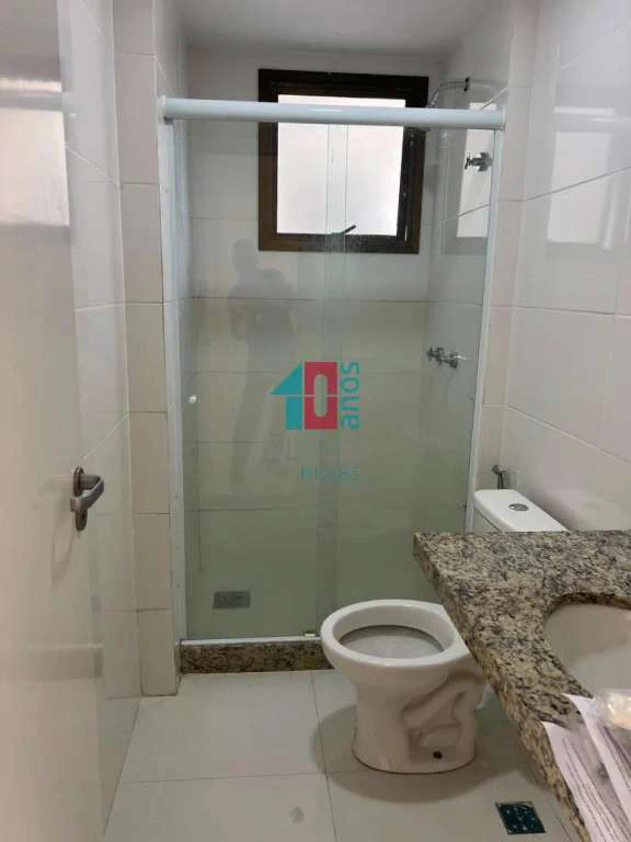 80 m² apartment with 3 bedrooms, 1 en-suite and balcony — photo 12