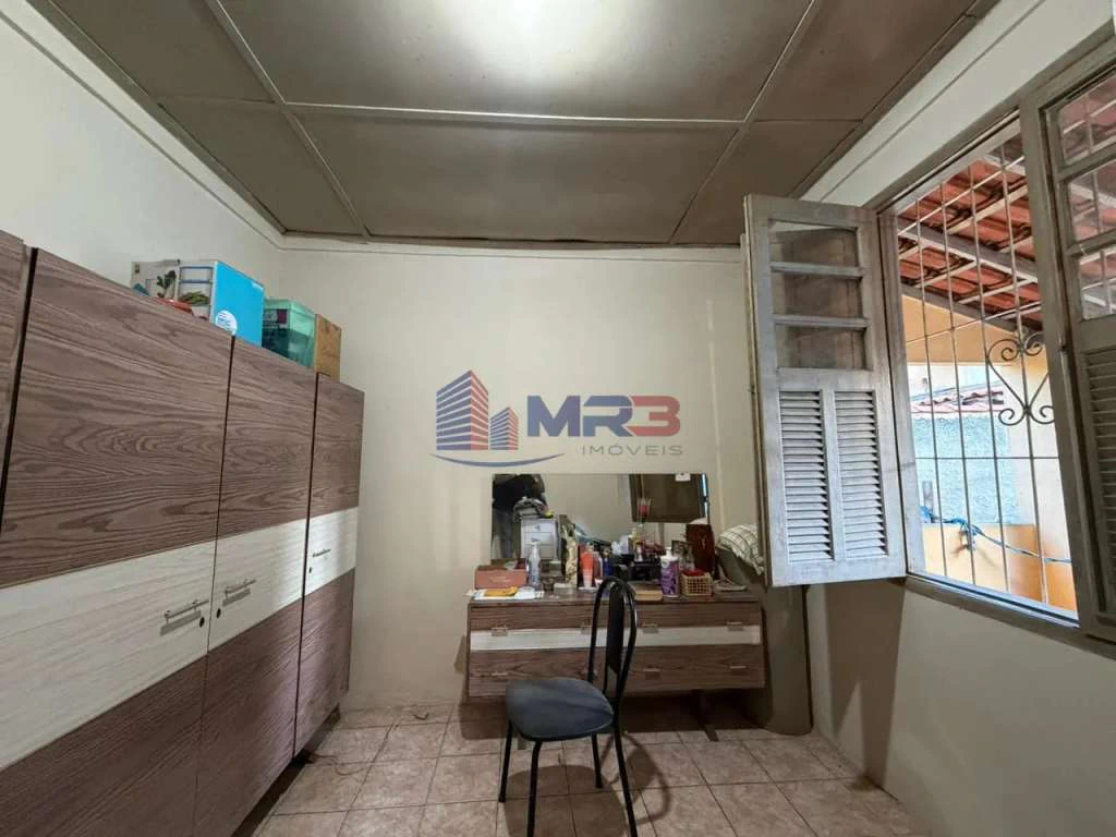 Casa com 2 quartos e varanda, 947 m² e 5 vagas — photo 3